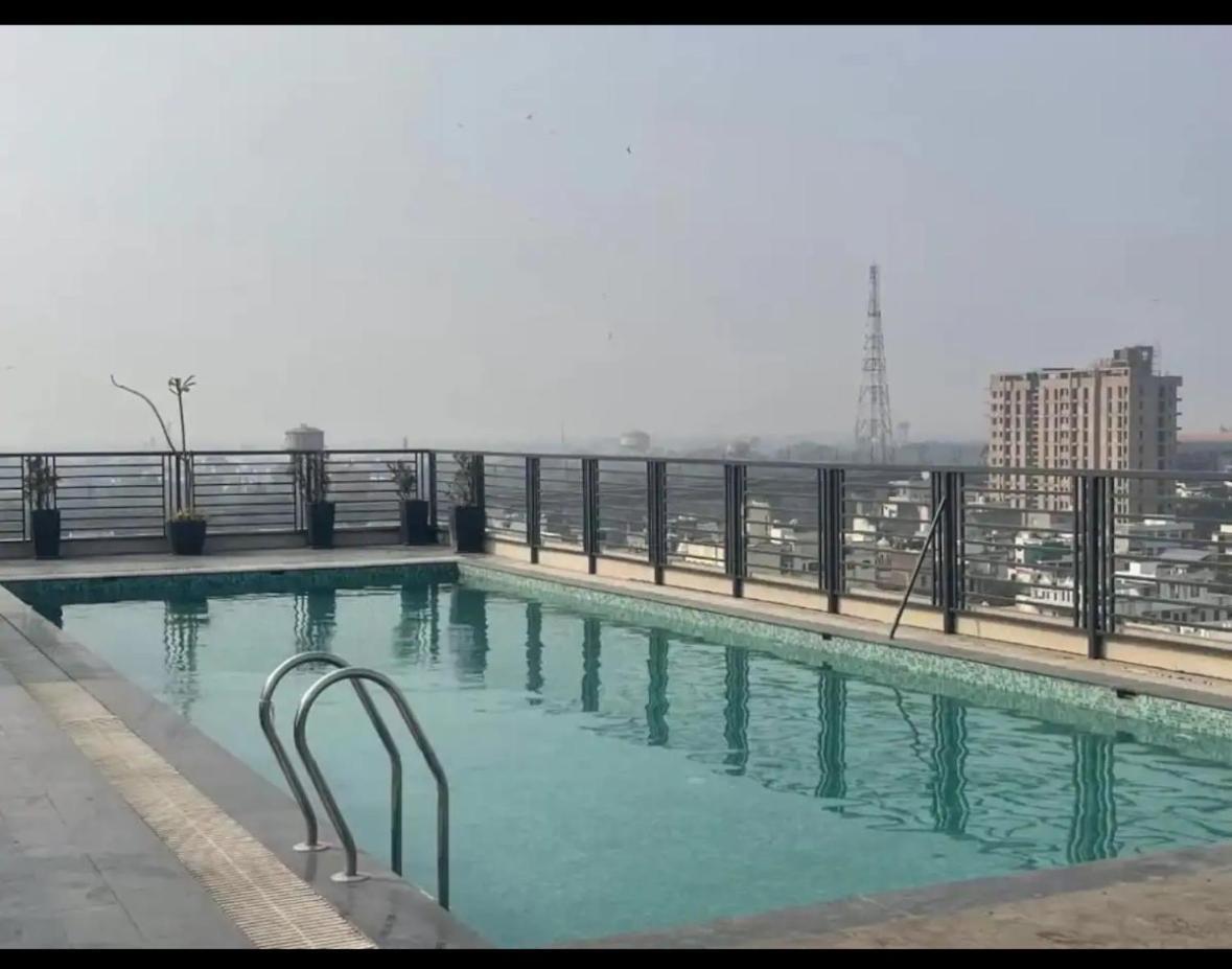 Sheesh Mahal - Family Studio Apt W Pool Dźajpur Zewnętrze zdjęcie