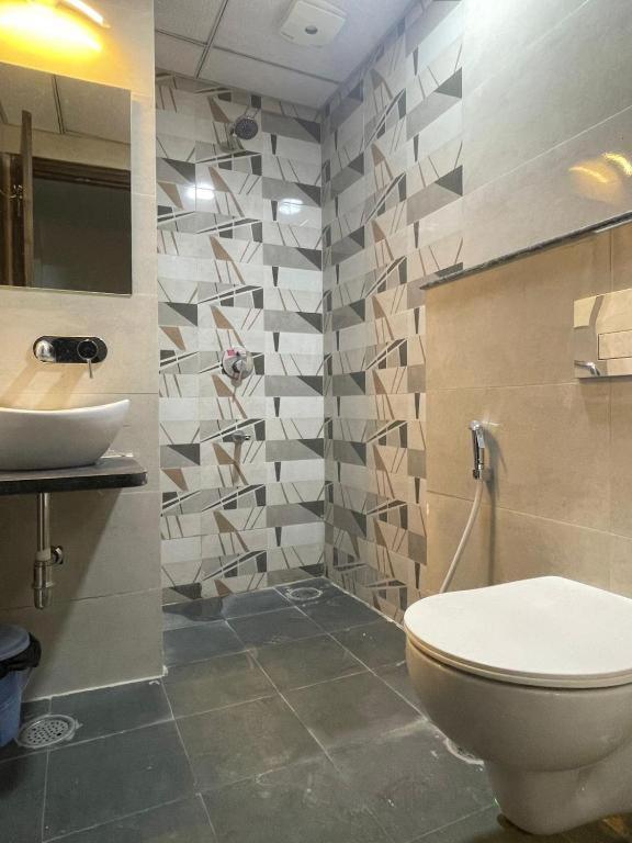 Sheesh Mahal - Family Studio Apt W Pool Dźajpur Zewnętrze zdjęcie